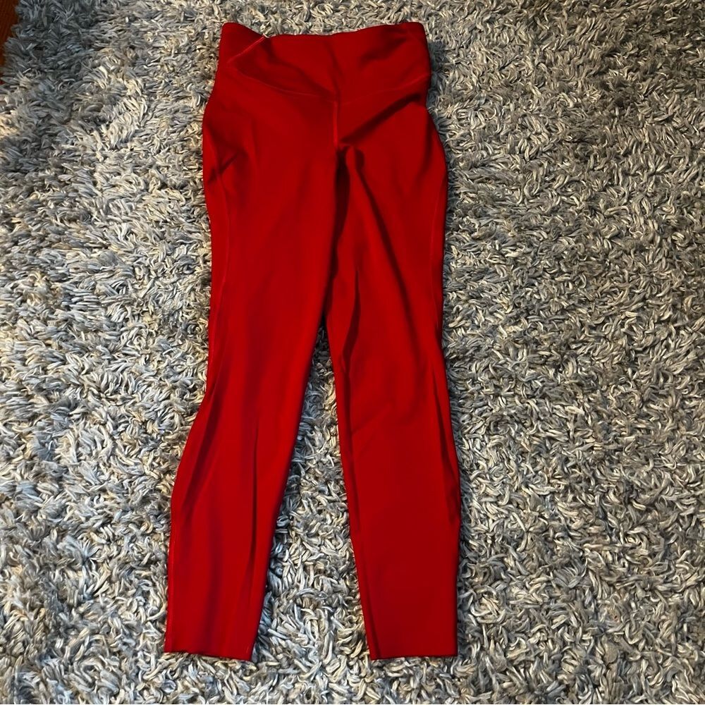 Lululemon base pace 25” leggings size 6 dark red